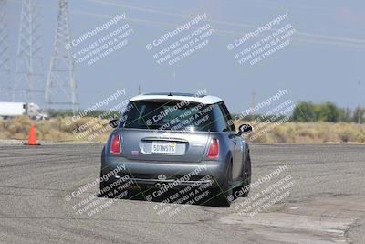 media/Sep-20-2025-Extreme Speed (Sat) [[1fcc23683c]]/Orange (Mid Intermediate)/Session 3 (Offramp)/